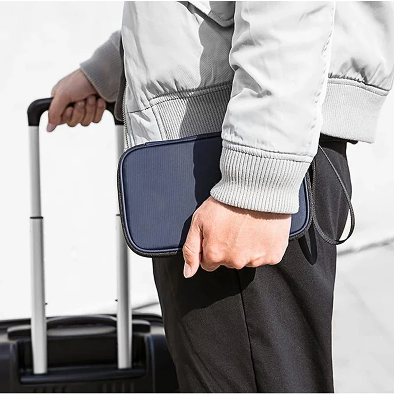 Lightweight Family Travel Pass - Travel Organizer Men ulasan dan harga